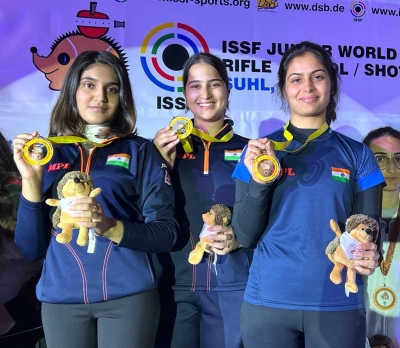  India's Women Pistol Shooters Make It Five Out Of Five Wins At Suhl Junior World-TeluguStop.com