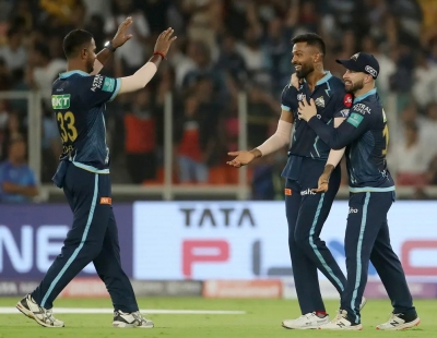  Ipl 2022 Final: Hardik Pandya's 3/17 Helps Gujarat Restrict Rajasthan To 130/9-TeluguStop.com