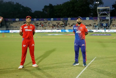  Ipl 2022: Unchanged Punjab Kings Win Toss, Elect To Bowl First Against Delhi Cap-TeluguStop.com