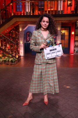  Kangana Ranaut Reveals How She Became A Bookworm-TeluguStop.com