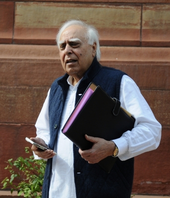  Kapil Sibal's Rs Move Slammed By Both Congress, Trinamool In Bengal-TeluguStop.com