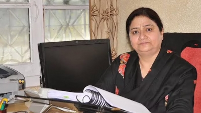  Kashmir University Gets Its First Woman Vice Chancellor-TeluguStop.com