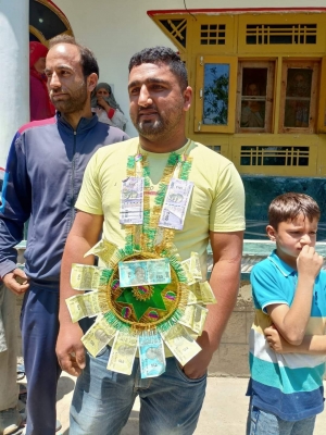  Kashmiri Youth Wins Rs 2 Crore Jackpot-TeluguStop.com