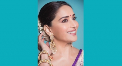  Madhuri Dixit's 5 Decades Of Beauty Goals-TeluguStop.com