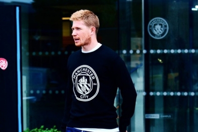  Manchester City's De Bruyne Named 2021-22 Premier League Player Of The Season-TeluguStop.com