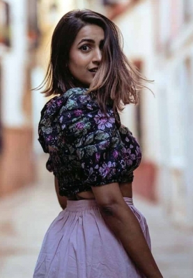  Niharika Konidela Returns To Instagram-TeluguStop.com