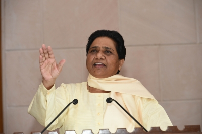  Operation Reboot: Mayawati To Rebuild Bsp, Revive Cadre Camps-TeluguStop.com