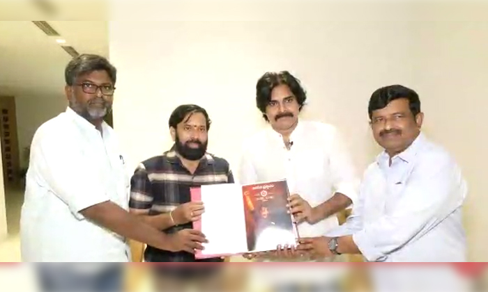  Pawan Kalyan Inaugurated Janasena Prasthanam Books Details, Pawan Kalyan ,janase-TeluguStop.com