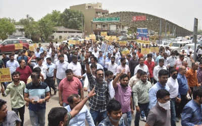  Protest Against Arrest Of Two Chartered Accountants-TeluguStop.com