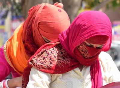  Rajasthan Reels Under Heat Wave, Records Above 47 Degrees In 13 Districts-TeluguStop.com