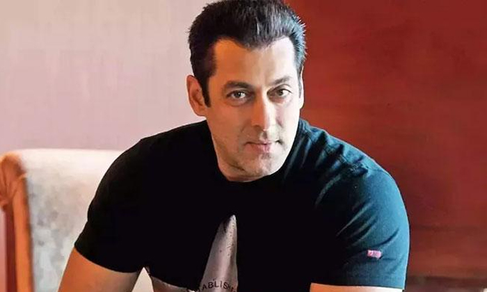  Salman-khan Suffering With Strange Disease Trigeminal Neuralgia Details, Salman-TeluguStop.com