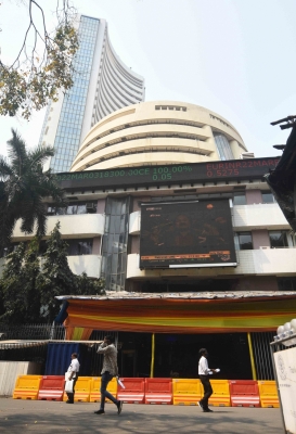  Snapping 6-day Losing Streak, Indices Start Fresh Week In Green-TeluguStop.com