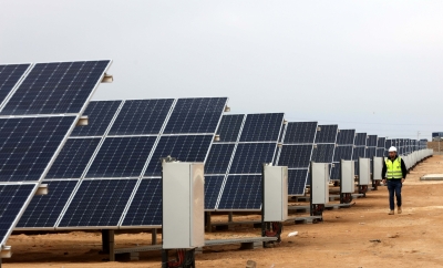  Solar Power Grid On Break Water Comes Up At Adani's Kattupalli Port-TeluguStop.com