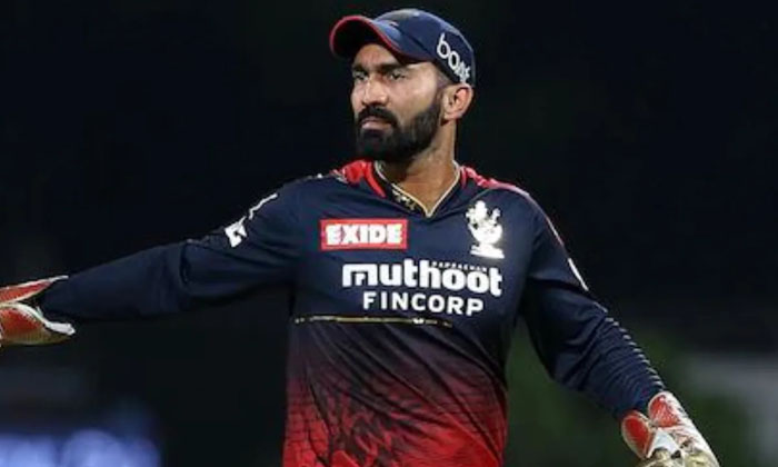  Dinesh Karthik Re-enters Team India  Team India, Dinesh Karthik, Entry, Sports T-TeluguStop.com