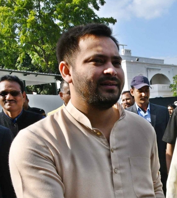  Tejashwi Gives Ultimatum To Nitish Government To Clarify Stand On Caste-based Ce-TeluguStop.com