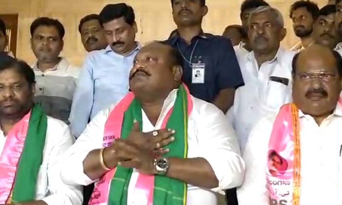  Konda Devaiah And Gangula Kamalakar Thank Kcr , Konda Devaiah , Gangula Kama-TeluguStop.com