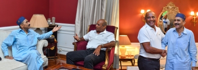  Tillakaratne Meets Legendary Miandad; Sri Lankan Says 'wish Fulfilled'-TeluguStop.com