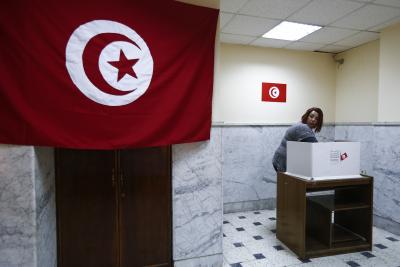  Tunisia Opens Expat Voting Registration For Constitutional Referendum-TeluguStop.com