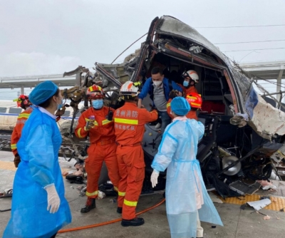  1 Dead, 8 Injured After Bullet Train Derails In China-TeluguStop.com