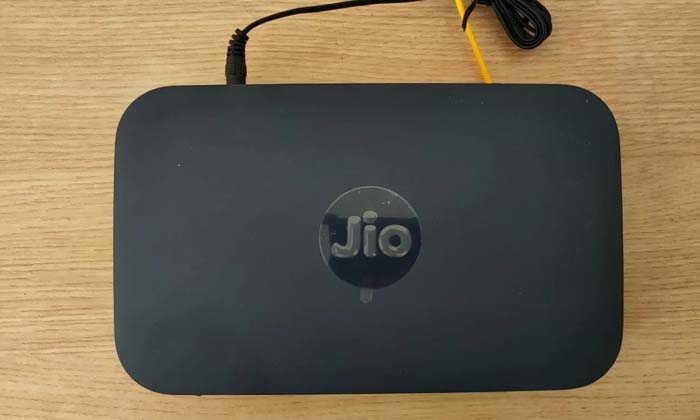  Bumper Offer For Jio Customers Another New Ott , Jio Fiber,good News, Viral, N-TeluguStop.com