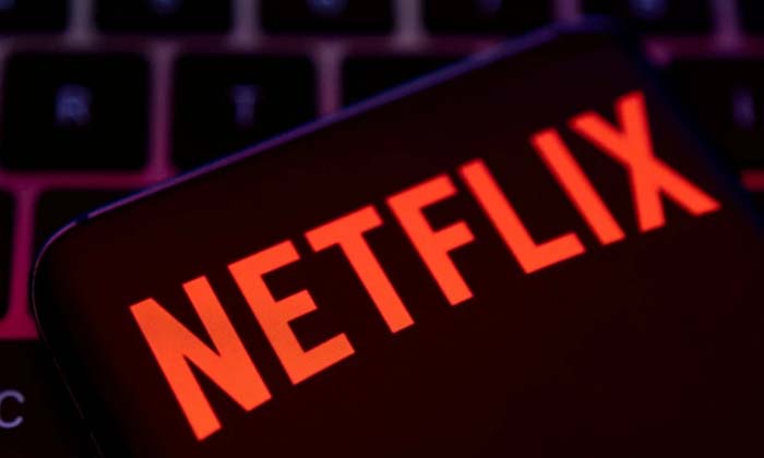  Netflix Shocked Employees 300 Laid Off , Netflix, Employees, Shock, Viral Lates-TeluguStop.com