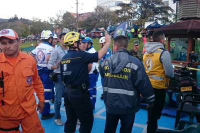  5 Dead After Bullfight Stand Collapses In Colombia-TeluguStop.com
