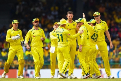  5th Odi: Bowlers, Carey Lead Australia To 4-wicket Win Over Sri Lanka-TeluguStop.com