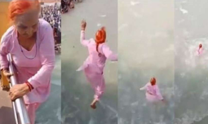  70 Years Old Woman Stunt In Ganga River Video Goes To Viral Details, Old Woman S-TeluguStop.com