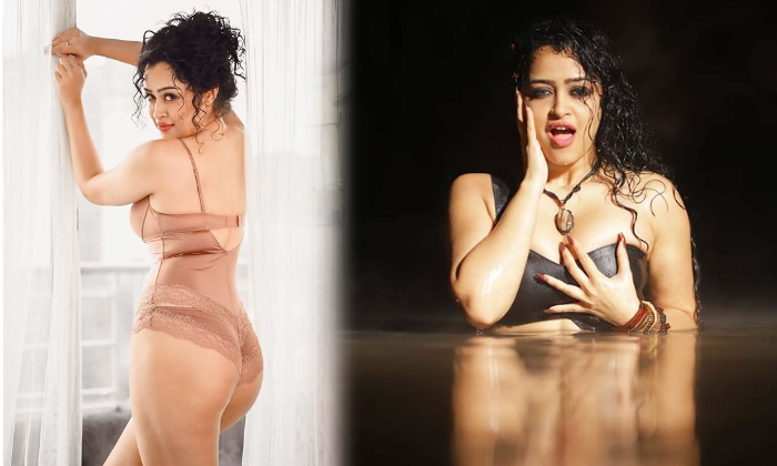 Actress Apsara Rani Hot Images Sweeping The Internet-telugu Actress Photos Actress Apsara Rani Hot Images Sweeping The I High Resolution Photo