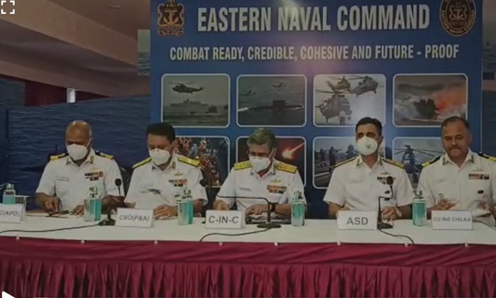  Eastern Naval Command In Chief Biswajit Das Gupta Comments On Agneepath Scheme-TeluguStop.com