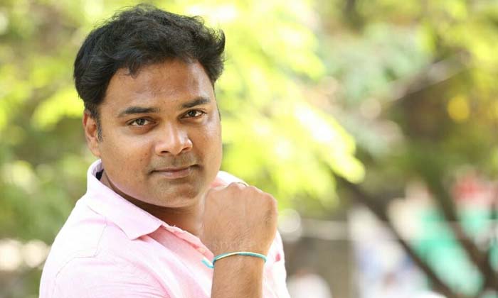  Actor Madhunandan Sensational Comments Goes Viral In Social Media Details Here ,-TeluguStop.com