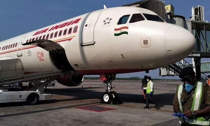 Telugu Air India, Bad, Employees, Shock, Tata-Latest News - Telugu