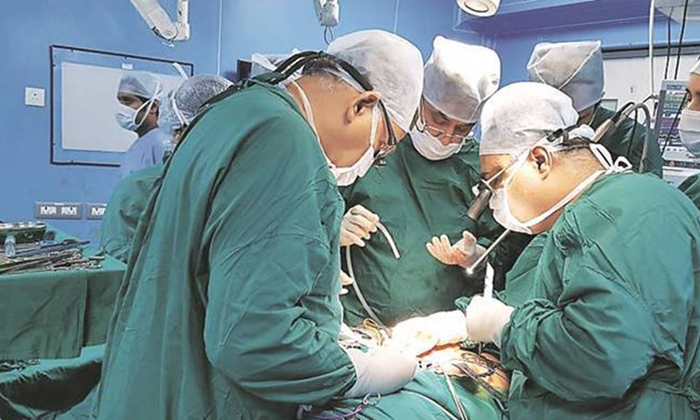  First Small Bowel Transplant Patient Of Mumbai Embarks On A New Journey-TeluguStop.com