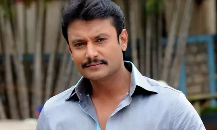  Kannada Star Darshan Buys Land Rover Defender Suv Deets Inside , Kannada Star Da-TeluguStop.com