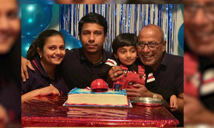  Us Police Make Arrest In 2021 Stabbing Death Of Lindenhurst Smoke Shop Owner Kin-TeluguStop.com