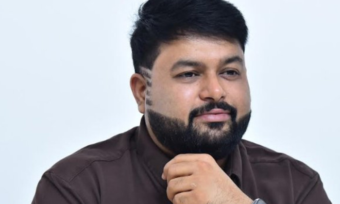 Music Director Thaman Music For Tollywood Top Heroes Movies, Music Director Ss T-TeluguStop.com