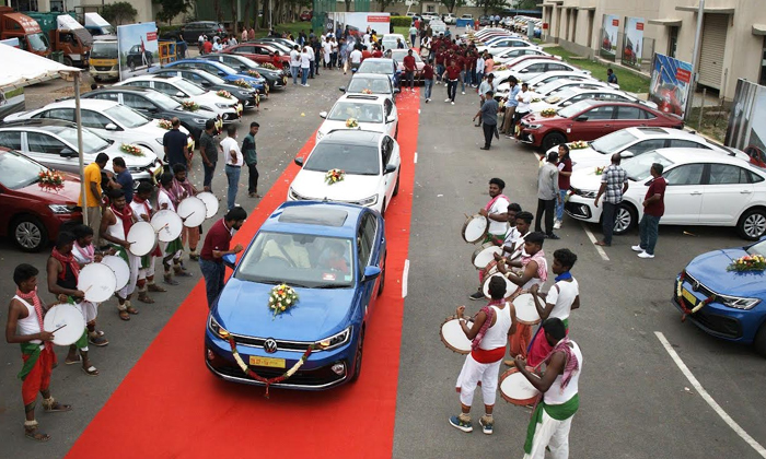  Volkswagen India Goes ‘big By Delivery’ By Organising Mega Delivery Programs-TeluguStop.com