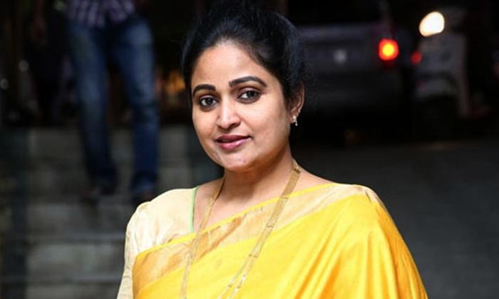  Actress Divya Vani Comments On Resigning To Tdp Party Details, Actress Divya Van-TeluguStop.com