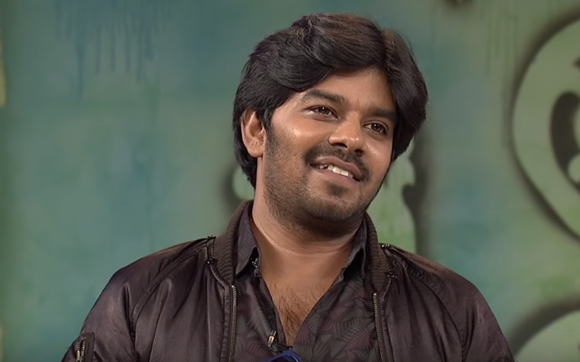  Anchor Sudigali Sudheer Romance With Rashi Khanna Details Here Goes Viral , Anch-TeluguStop.com