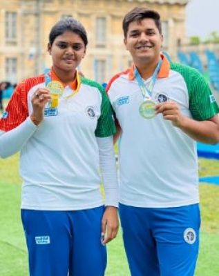  Archery World Cup: Abhishek, Jyothi Bag Compound Mixed Team Gold For India In Pa-TeluguStop.com