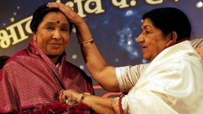  Asha Bhosle Pays Tribute To Lata Mangeshkar On 'naam Reh Jayegaa'-TeluguStop.com