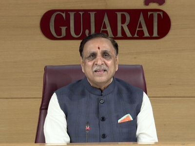  Ask Ex-ministers To Vacate Govt Bungalows: Congress To Guj Cm-TeluguStop.com