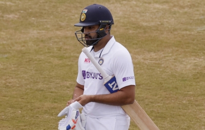  Eng Vs Ind: Rohit Is Being Monitored By Medical Team, Not Yet Ruled Out Of Edgba-TeluguStop.com