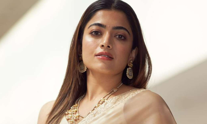 Telugu Chiranjeevi, Iteam, Rashmika, Tollywood-Movie