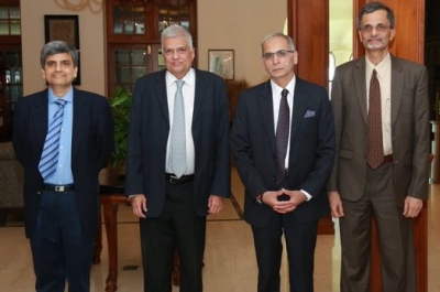 India Pushes For Projects In Sl Instead Of Locs: Report India Pushes For Projects In Sl Instead Of Locs: Report-TeluguStop.com