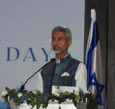  Jaishankar To Participate In Globsec 2022 In Slovakia National-TeluguStop.com