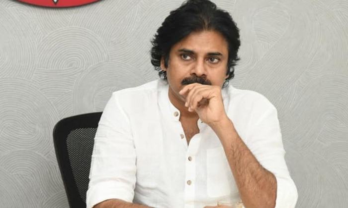  Janasena Kiran Royal Demands Pawan Kalyan As Bjp Janasena Cm Candidate Details,-TeluguStop.com