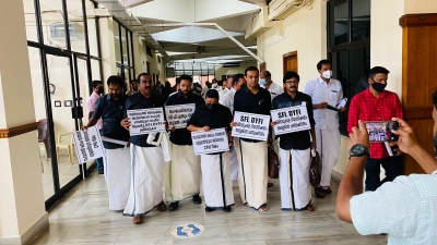  Media 'censorship' In Kerala Assembly!-TeluguStop.com