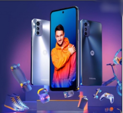  Motorola Unveils New Affordable Smartphones In India-TeluguStop.com