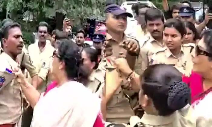  As The Protest Became Somewhat Over Action , Congress Leaders In Trouble , Tela-TeluguStop.com